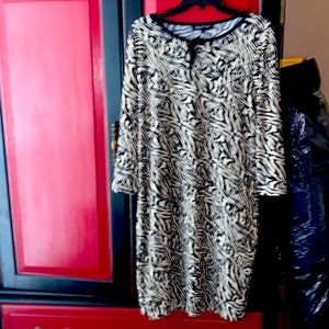 Light and doesn’t wrinkle